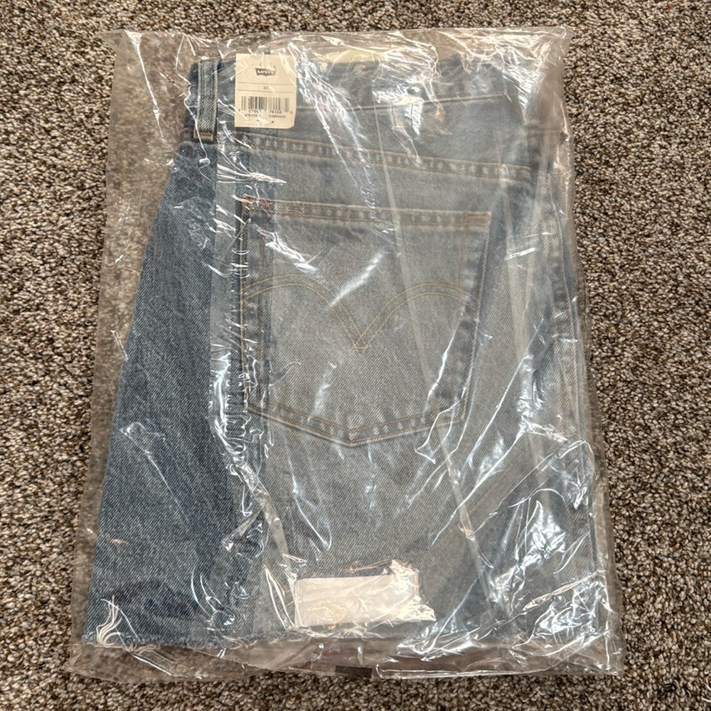 LEVIS Women’s Remade Denim Icon Skirt size 32 - Picture 3 of 10